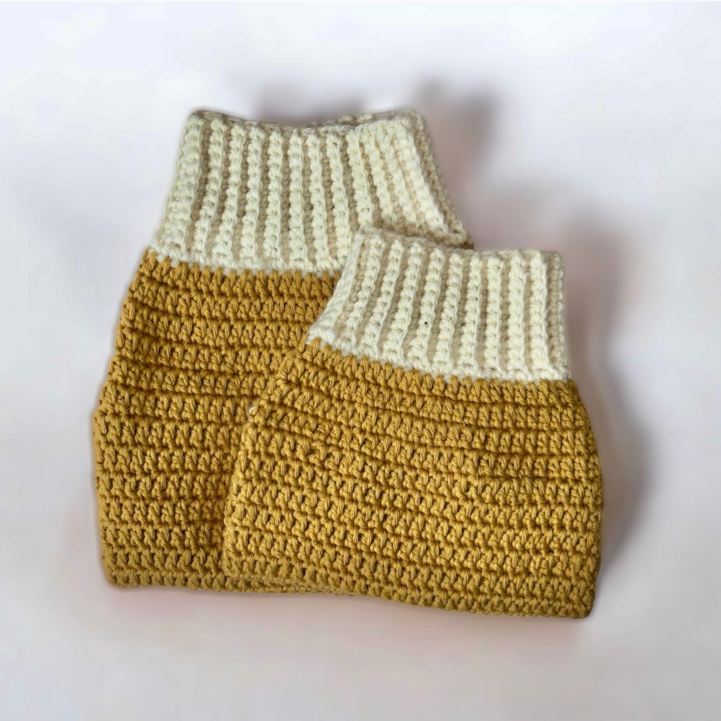 ROCKTI - Timon Gold Crochet Jumper